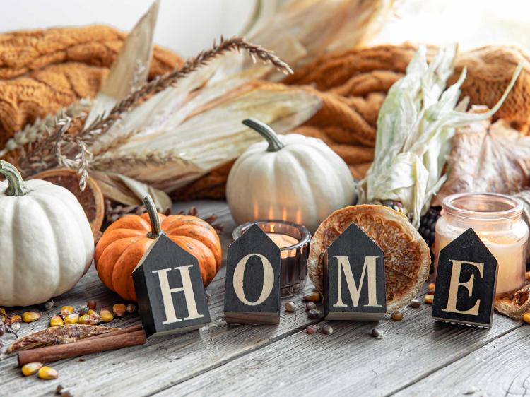 Six Autumn Decoration Ideas For Your Home