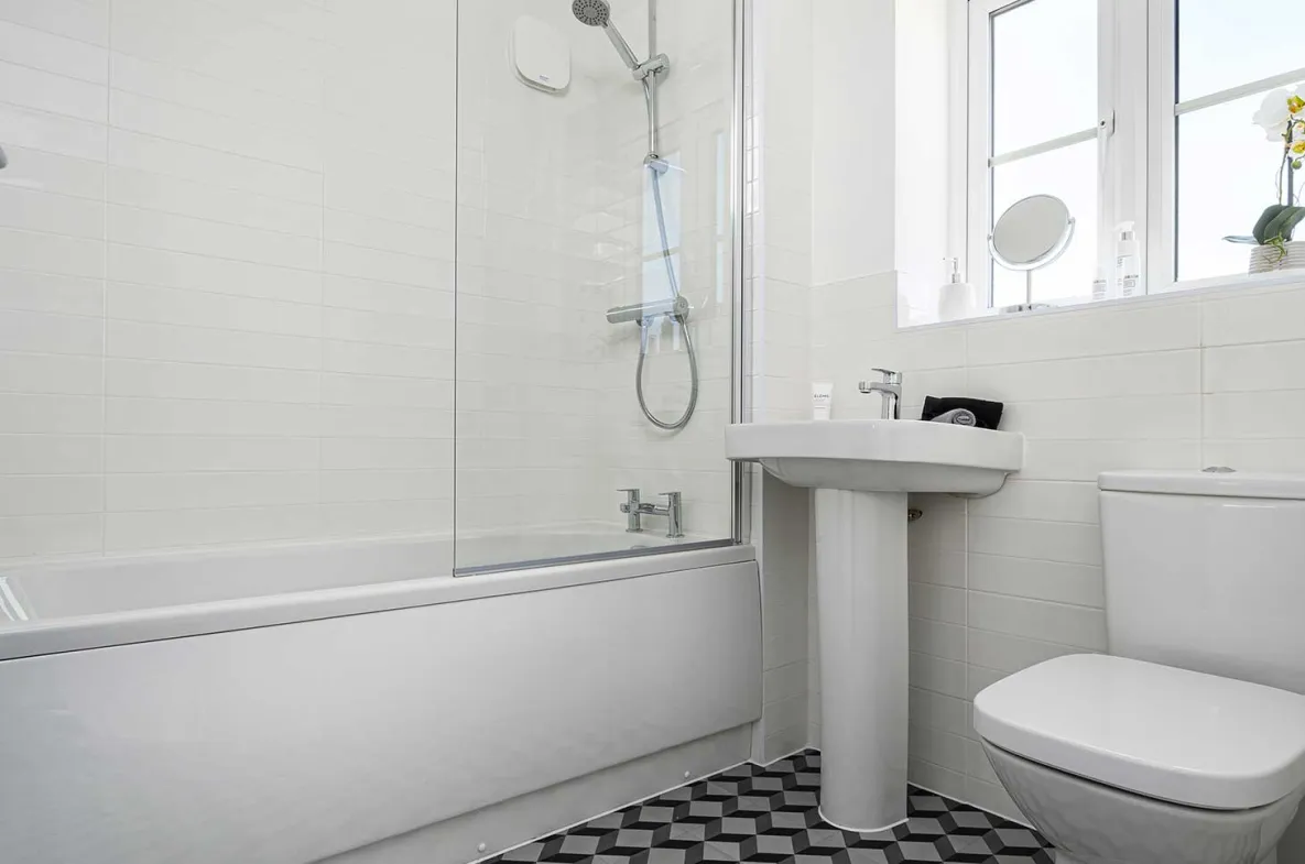 Jelson Homes Bathroom