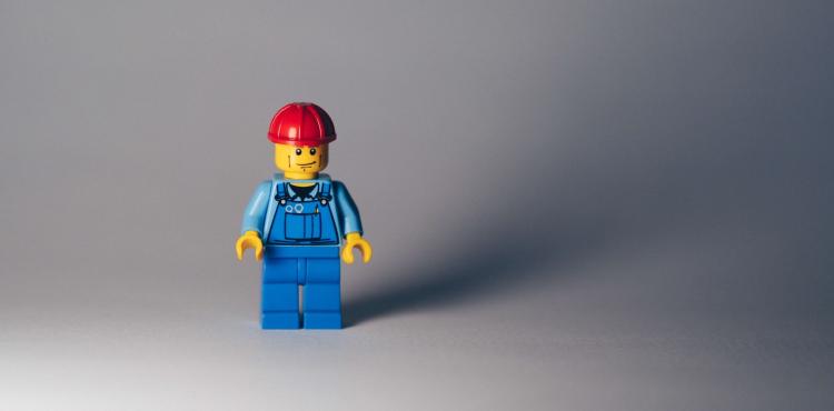 Lego construction apprentice