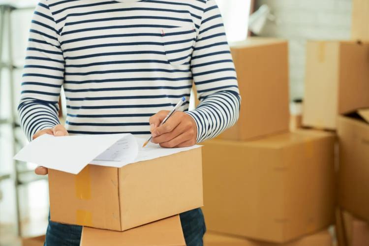 Who To Inform When Moving House